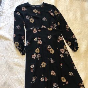 Ladies dress